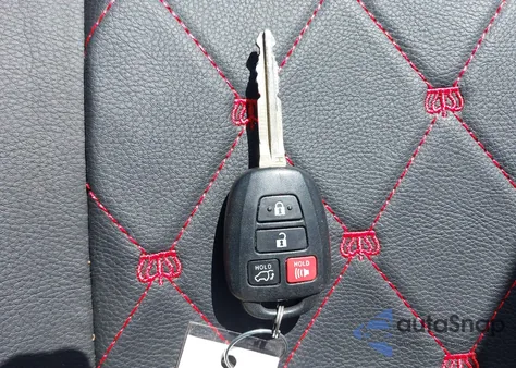 2017 Toyota Rav4 Xle from USA, damaged, VIN JTMRFREVXHJ124135